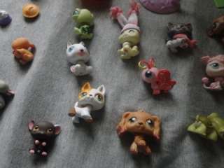 LITTLEST PET SHOP Lot 21 pets + WHIRL AROUND PLAYGROUND accessories 