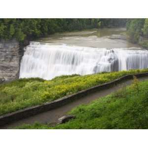  Middle Falls in Letchworth State Park, Rochester, New York 