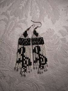 Seed Bead Earrings new white / black music notes  