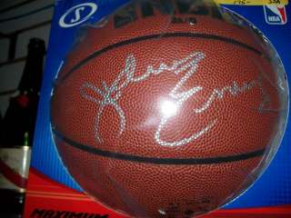 Dr J Julius Erving 76ers signed F/S NBA Basketball JSA  