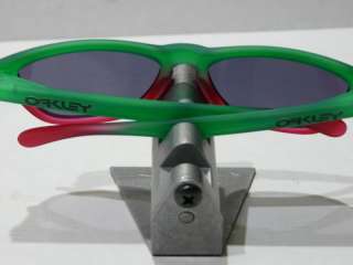 NEW OAKLEY FROGSKINS Sunglasses Grenade Fade w/ Grey Lens 30 946 