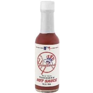  New York Yankees 5 oz. Team Logo Hot Sauce Sports 